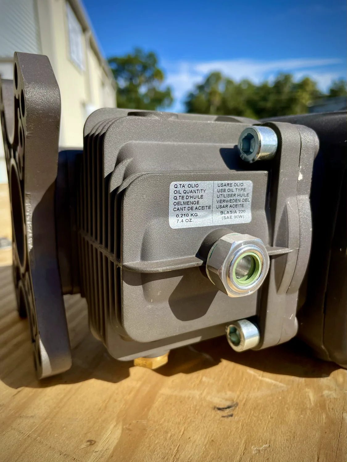 5.5GPM AR Pump Gear Box and Pump Assembly - Expert Power Wash