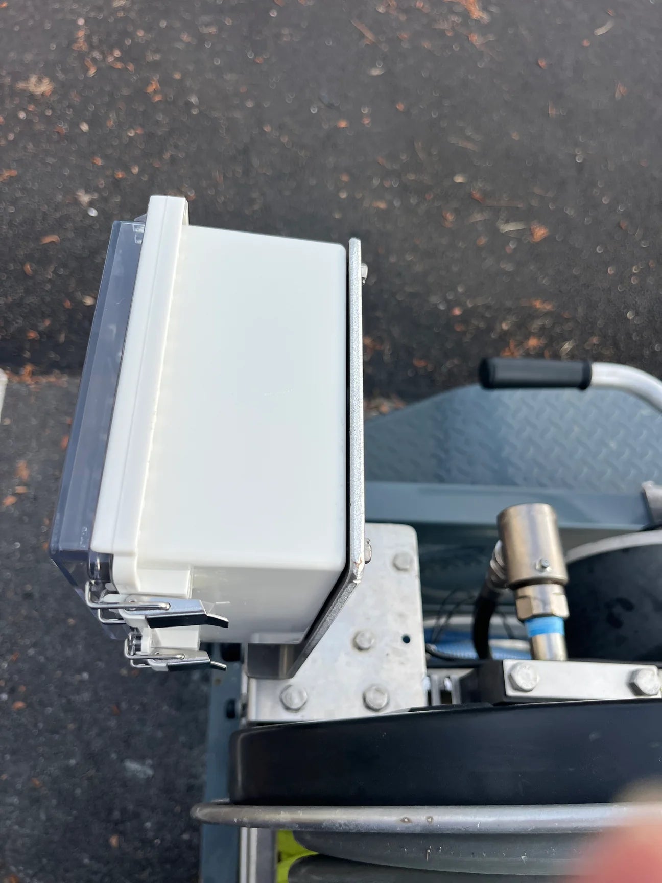 FlowPro Control Box Mounting Plate - Expert Power Wash