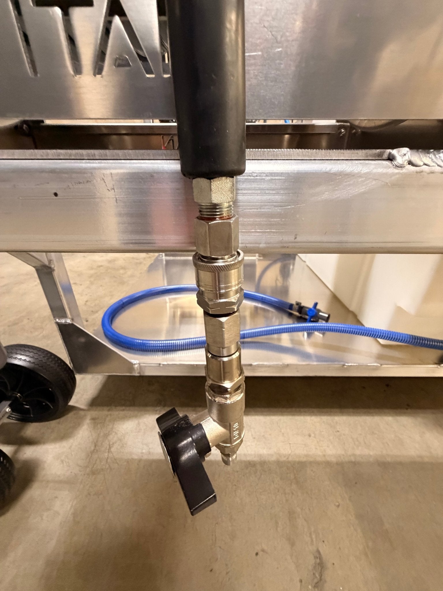 Jay’s 8ft Pressure Washing Skid Build w/ Tucker Pure Water System - Expert Power Wash